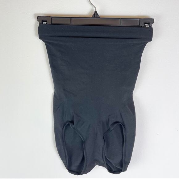 Spanx NWOT 2746 Black Higher Power Panties M (219) - Picture 2 of 9